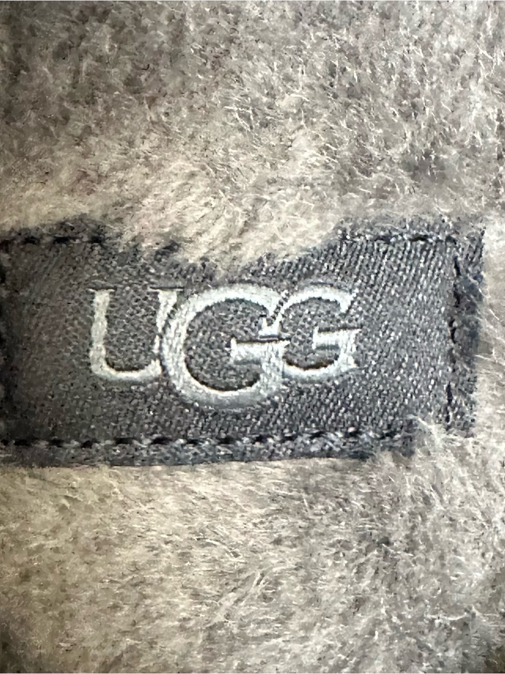 UGG Black Sherpa Toggle Slip-On Slippers - Picture 4 of 6